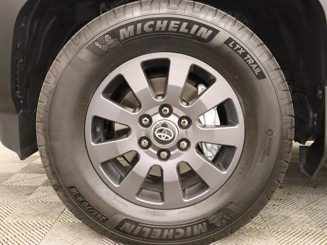 Used 2025 Toyota Land Cruiser w/ Premium Package AWD/4WD image 13