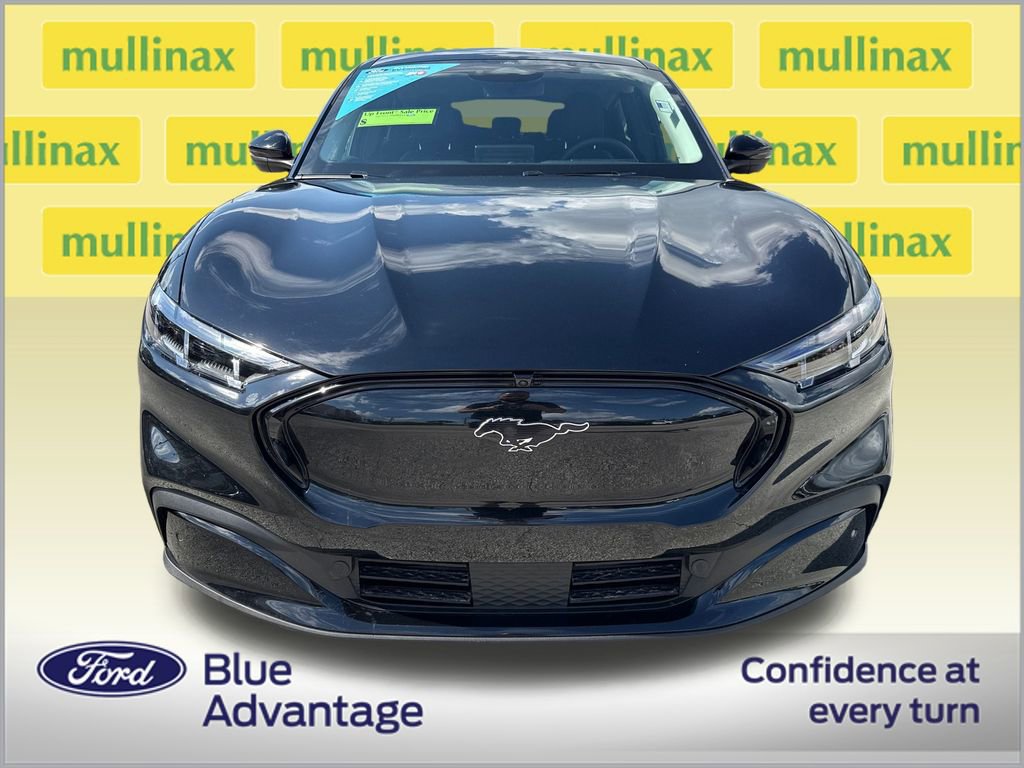 Certified 2025 Ford Mustang Mach-E Premium image 11