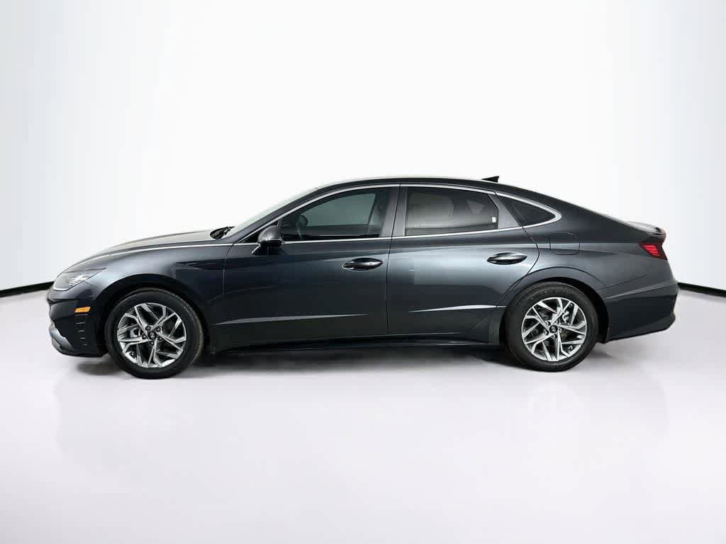 Used 2023 Hyundai Sonata SEL FWD image 3