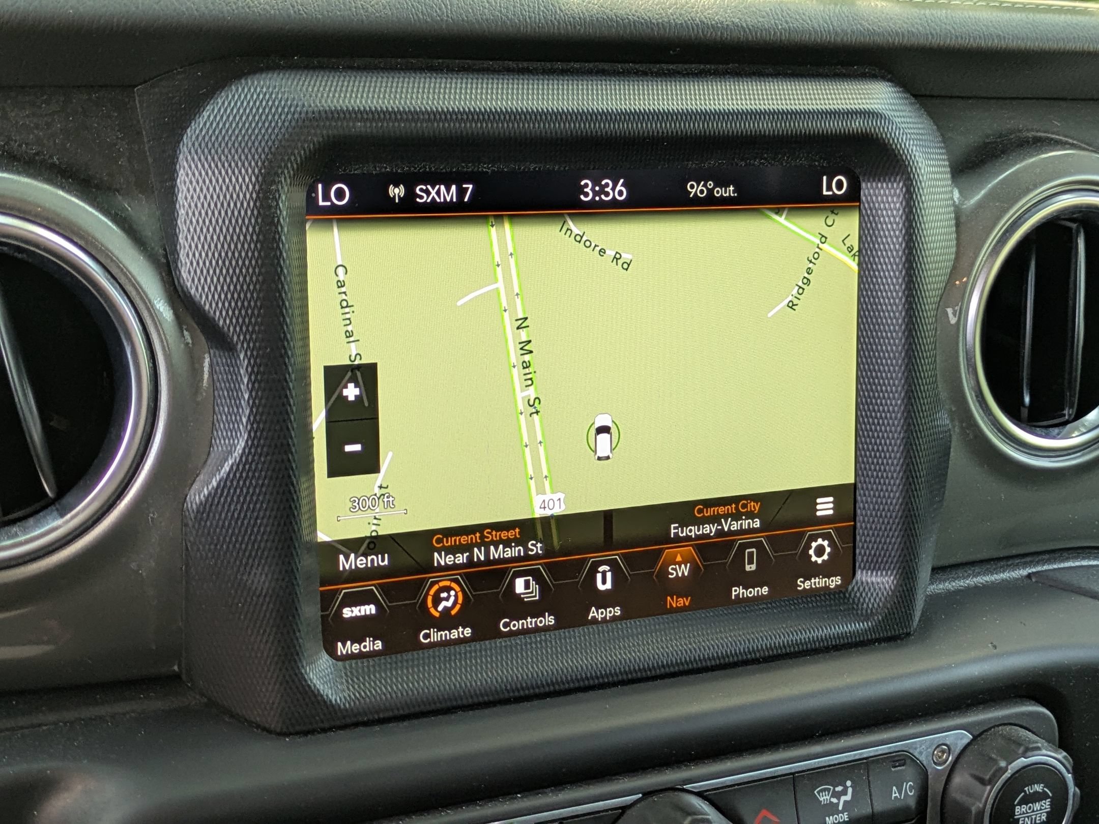 Used 2023 Jeep Gladiator Overland AWD/4WD image 17