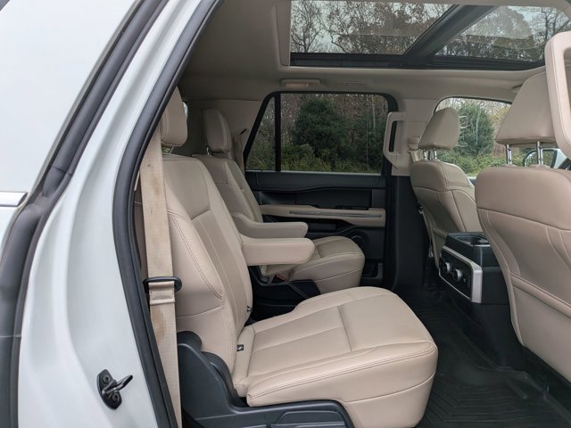 Certified 2022 Ford Expedition Max XLT image 33