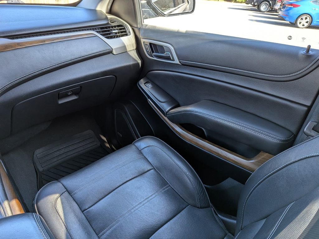 Used 2020 GMC Yukon XL Denali w/ Open Road Package image 20