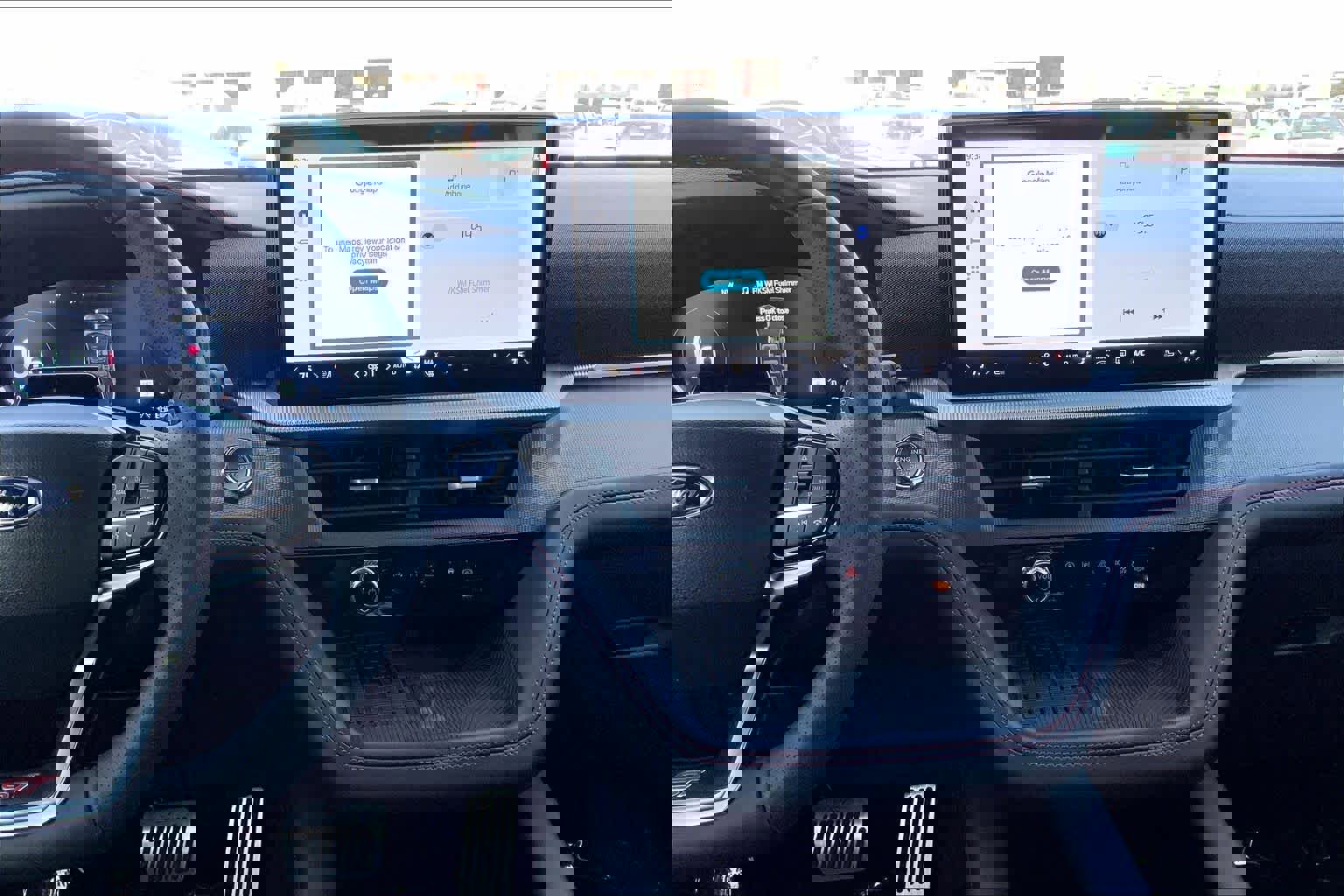 Certified 2025 Ford Explorer ST w/ Sun And Sound Package image 9