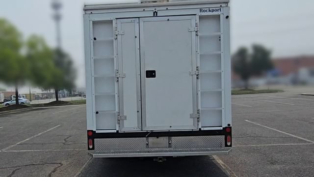 Certified 2017 Ford E-450 and Econoline 450 Super Duty w/ Power Windows & Locks Group RWD image 8
