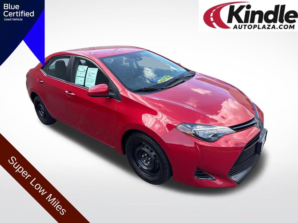 Used 2018 Toyota Corolla LE w/ Carpet Mat Package (TMS) FWD image 1