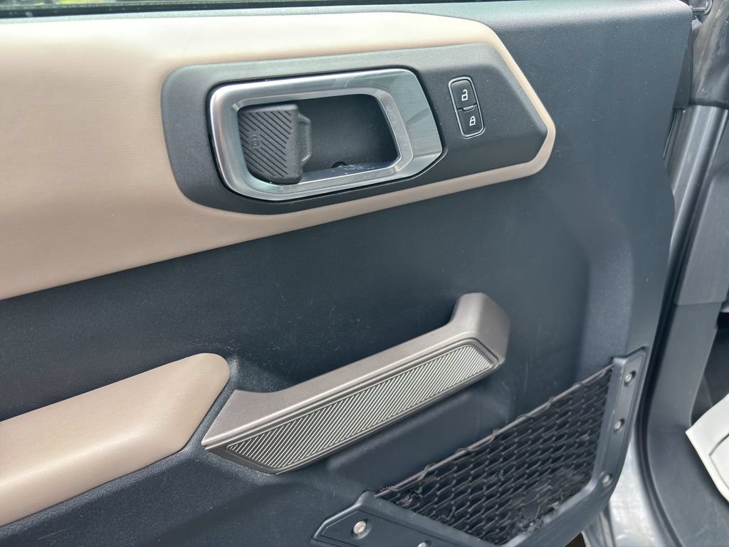 Certified 2022 Ford Bronco Wildtrak AWD/4WD image 18
