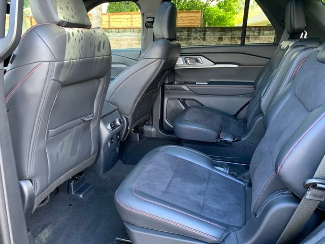 Certified 2025 Ford Explorer ST w/ Sun And Sound Package AWD/4WD image 20