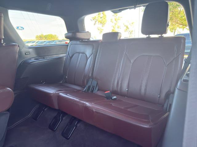 Certified 2022 Ford Expedition Limited w/ Equipment Group 302A AWD/4WD image 9