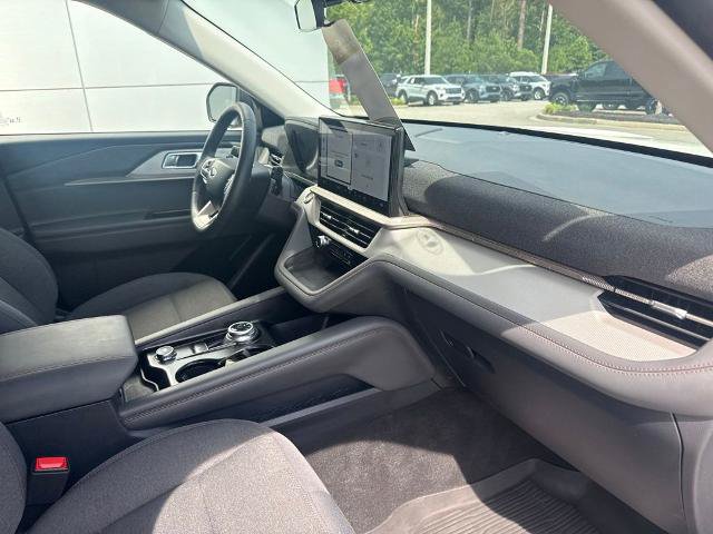 Certified 2026 Ford Explorer Active RWD image 33