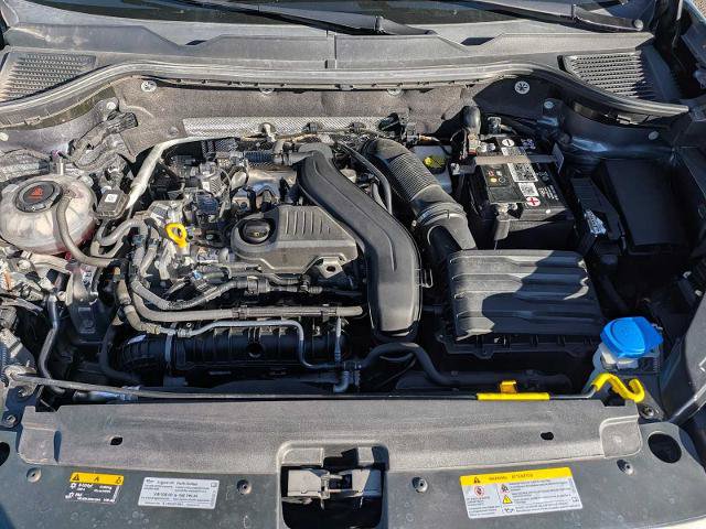 Used 2023 Volkswagen Taos SEL AWD/4WD image 13