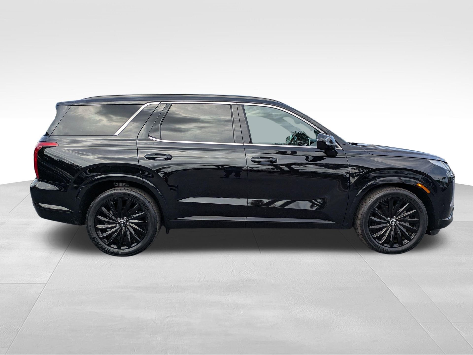 Used 2024 Hyundai Palisade Calligraphy AWD/4WD image 4