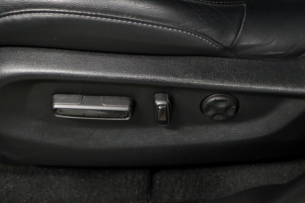 Used 2019 Honda CR-V EX-L image 29