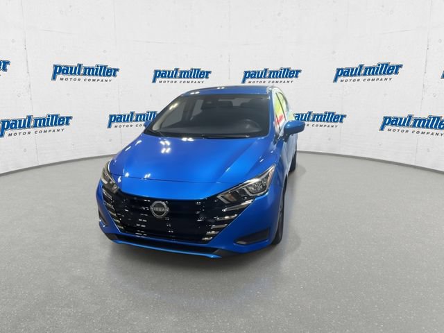 Used 2024 Nissan Versa SV FWD image 4