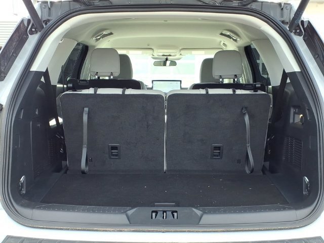 Certified 2026 Ford Explorer Active w/ Active Comfort Package AWD/4WD image 9