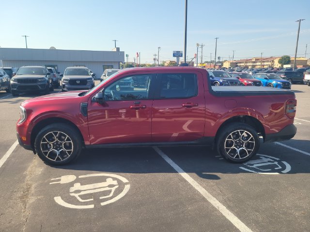 Certified 2026 Ford Maverick Lariat w/ 4K Tow Package AWD/4WD image 8