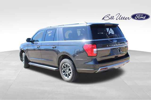 Certified 2024 Ford Expedition Max XLT image 3