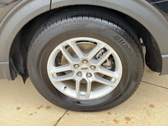 Certified 2025 Ford Explorer Active w/ Active Comfort Package RWD image 5
