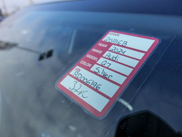 Used 2024 Audi Q7 3.0T Premium Plus image 38