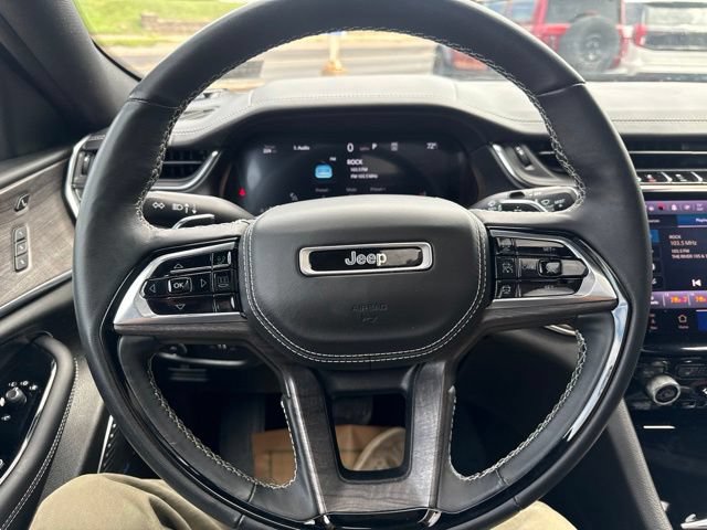 Used 2023 Jeep Grand Cherokee Overland w/ Adv Protech Group III AWD/4WD image 20