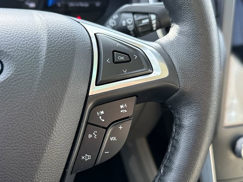 Certified 2022 Ford Edge Titanium image 19