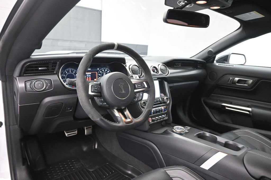 Certified 2022 Ford Mustang Shelby GT500 w/ Technology Package RWD image 14