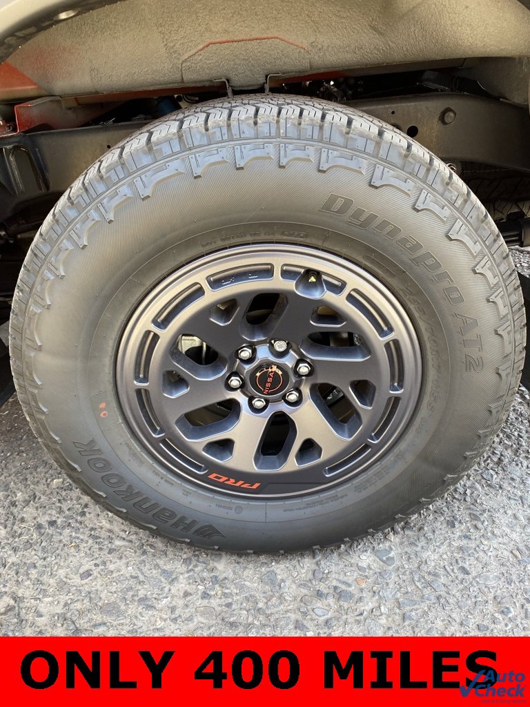 Used 2025 Nissan Frontier PRO-4X w/ Black Accent Package image 29