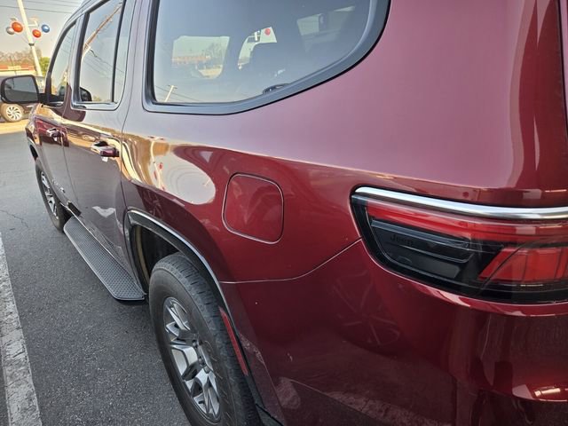 Used 2022 Jeep Wagoneer Series I image 6