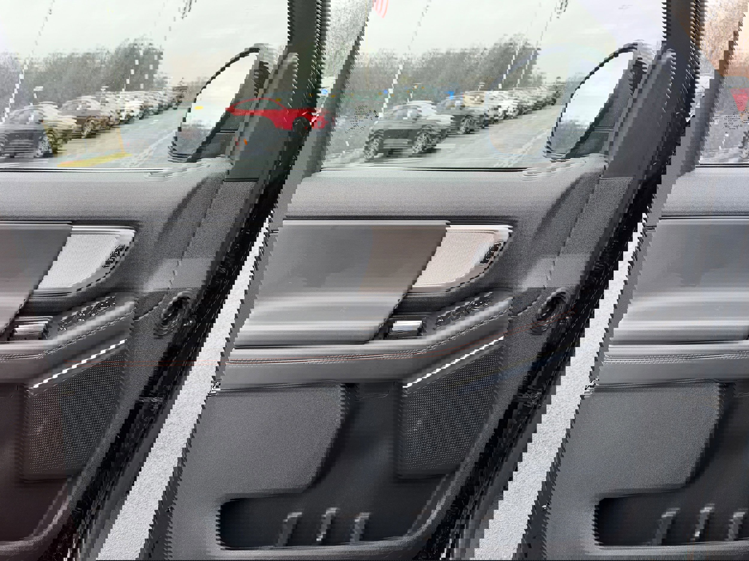 Certified 2025 Ford Expedition Active image 20