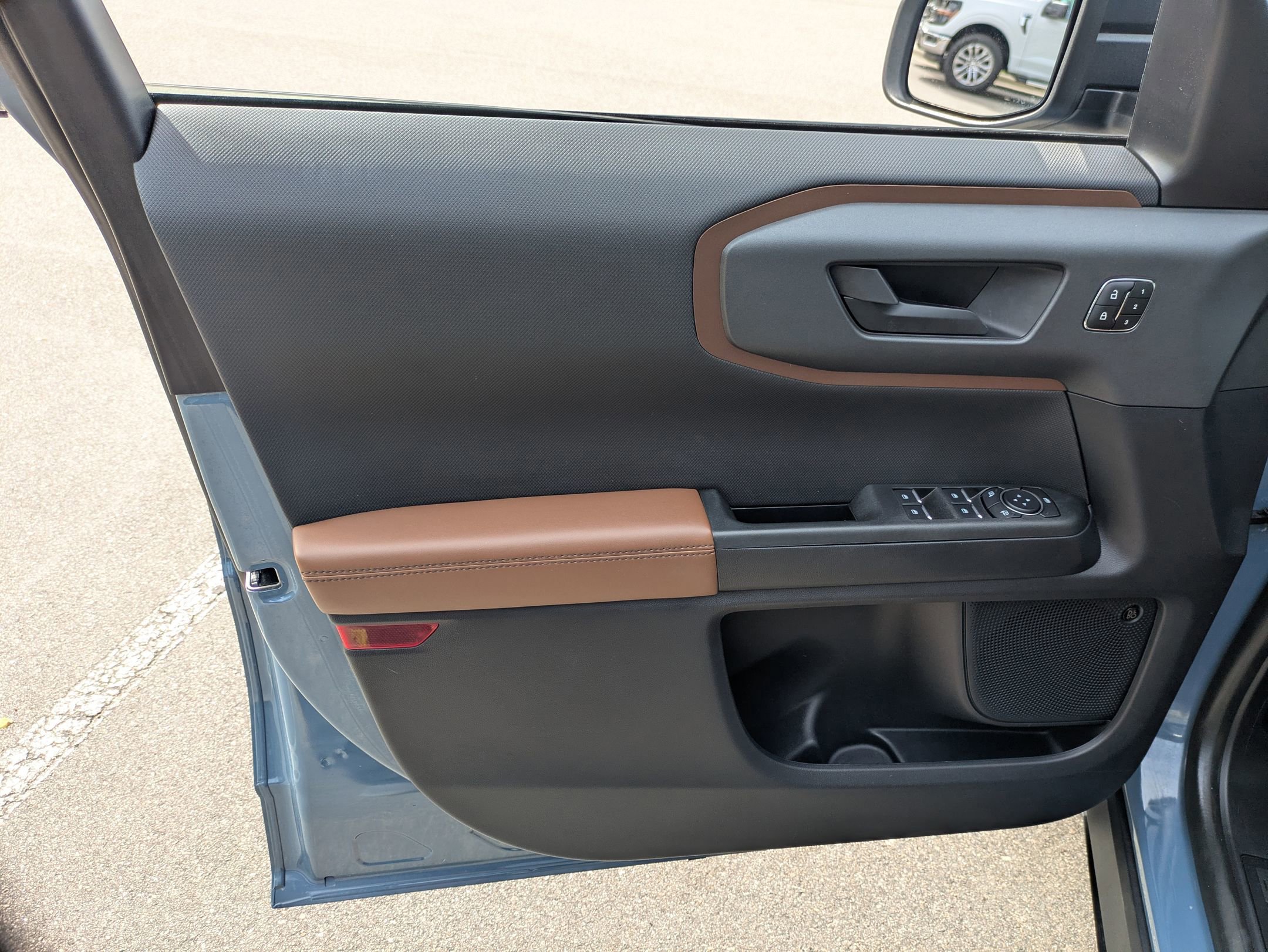 Certified 2024 Ford Bronco Sport Badlands w/ Premium Package image 16