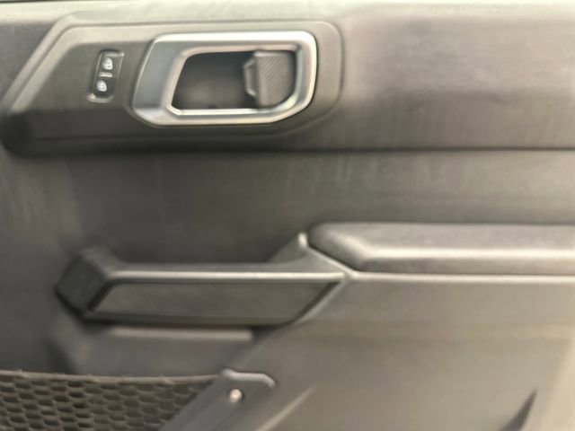 Certified 2025 Ford Bronco Badlands image 13