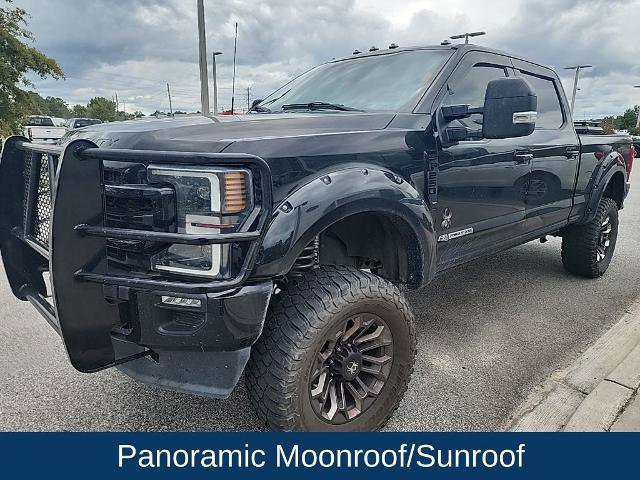 Certified 2022 Ford F250 Lariat w/ Black Appearance Package