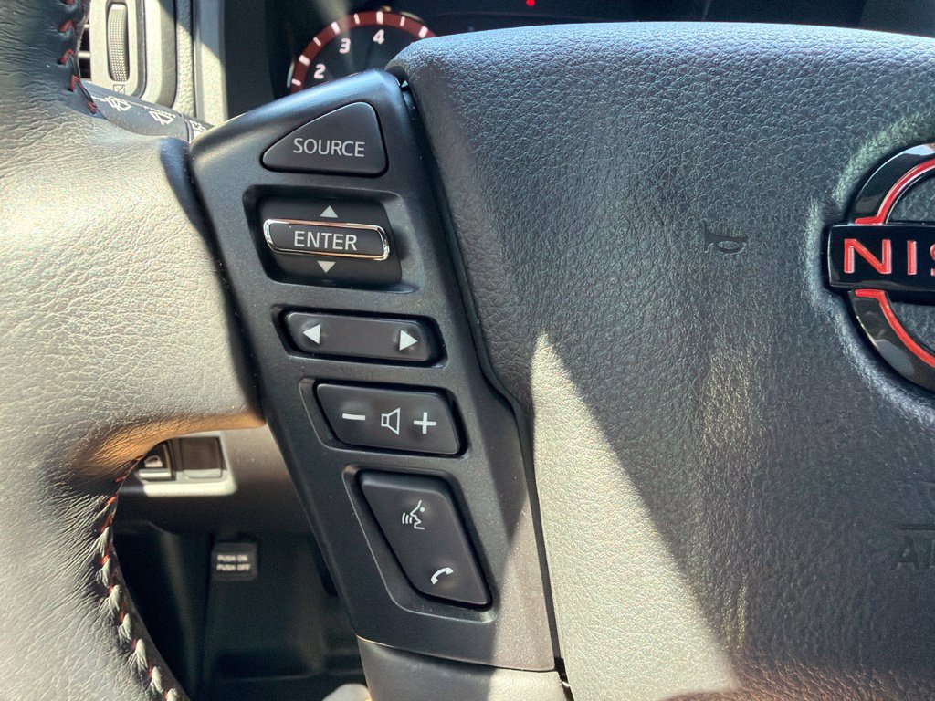 Used 2023 Nissan Titan PRO-4X w/ Pro-4x Convenience Package AWD/4WD image 25