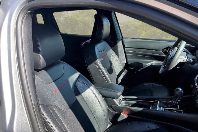 Used 2023 Jeep Compass Trailhawk image 8