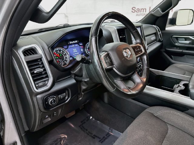 Used 2019 RAM 1500 Big Horn AWD/4WD image 9