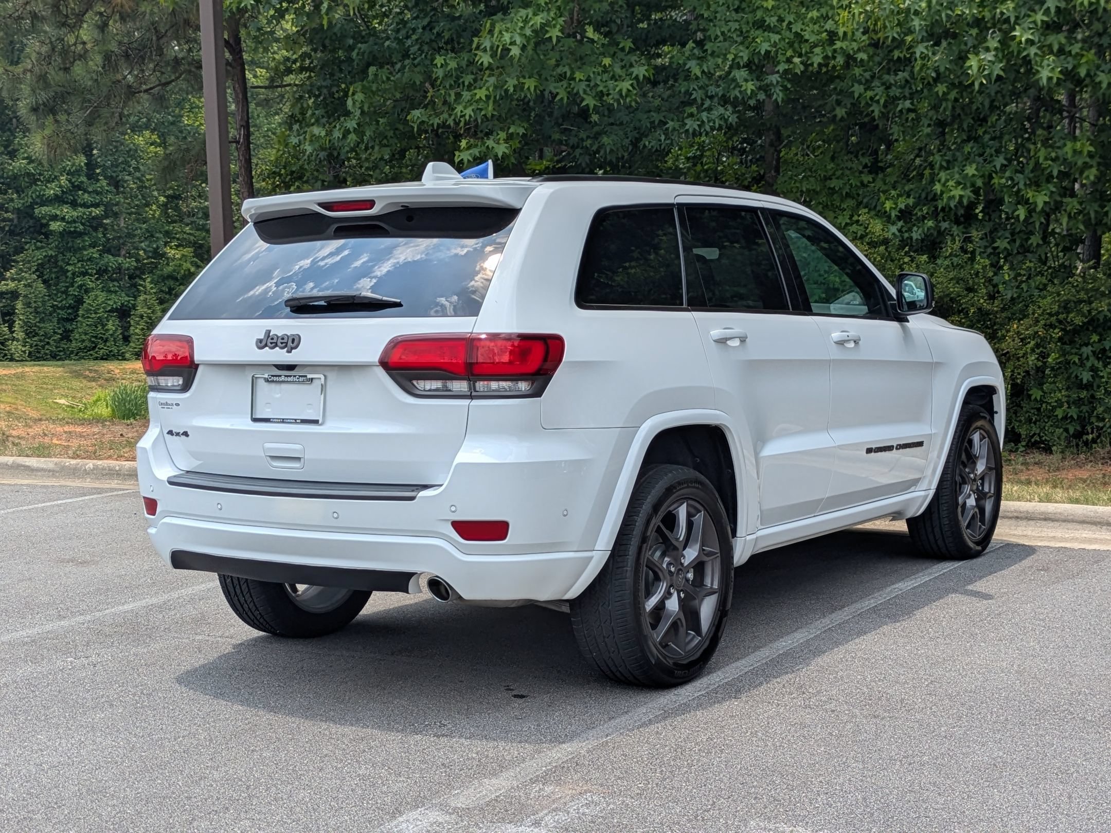 Used 2021 Jeep Grand Cherokee Limited w/ Quick Order Package 28K 80th AWD/4WD image 3