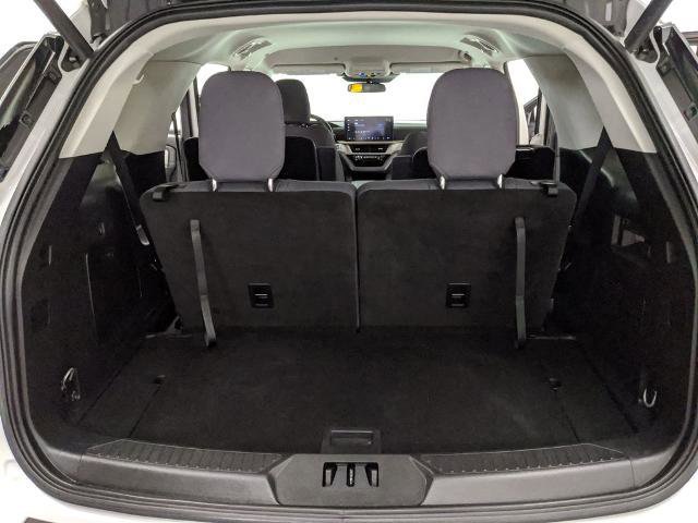 Certified 2025 Ford Explorer Active RWD image 19