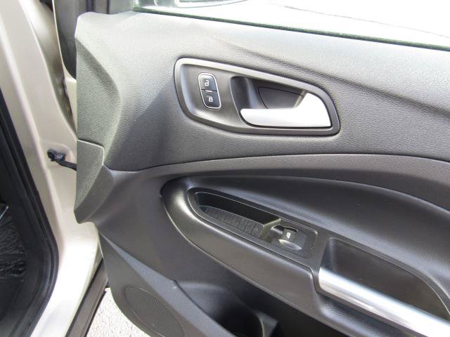 Certified 2017 Ford Escape SE AWD/4WD image 11