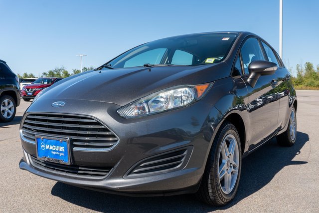 Certified 2018 Ford Fiesta SE w/ Cold Weather Package FWD image 2