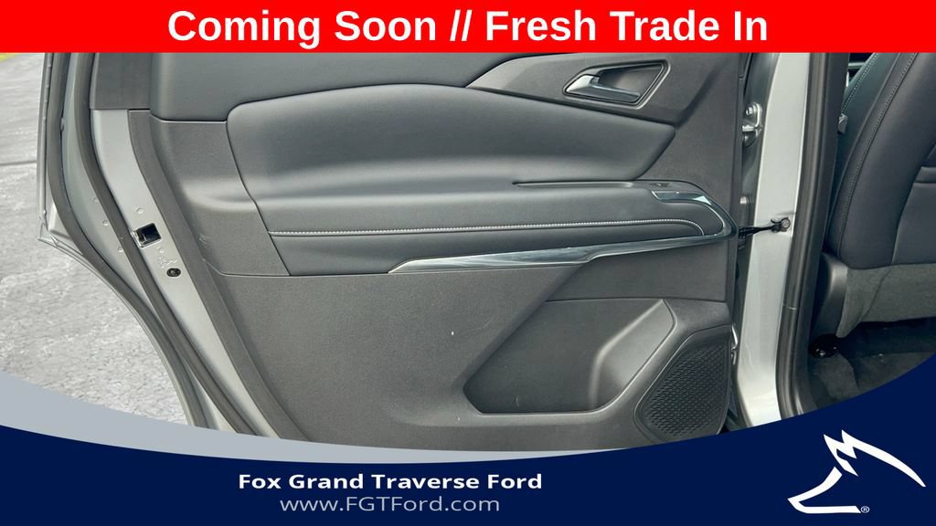 Used 2026 Chevrolet Traverse LT AWD/4WD image 30