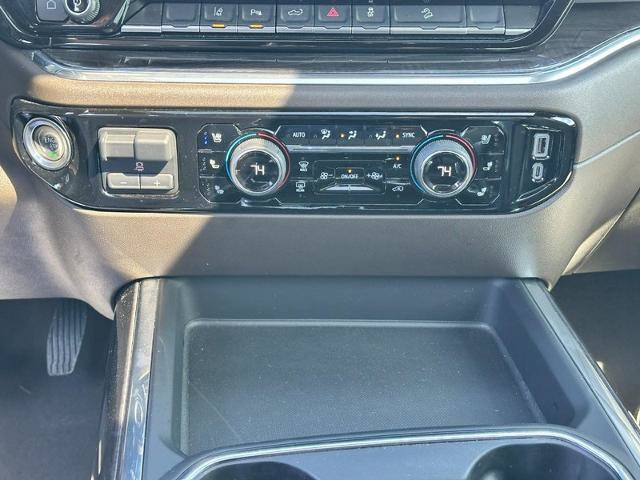 Used 2025 Chevrolet Silverado 2500 LTZ w/ LTZ Premium Package AWD/4WD image 16