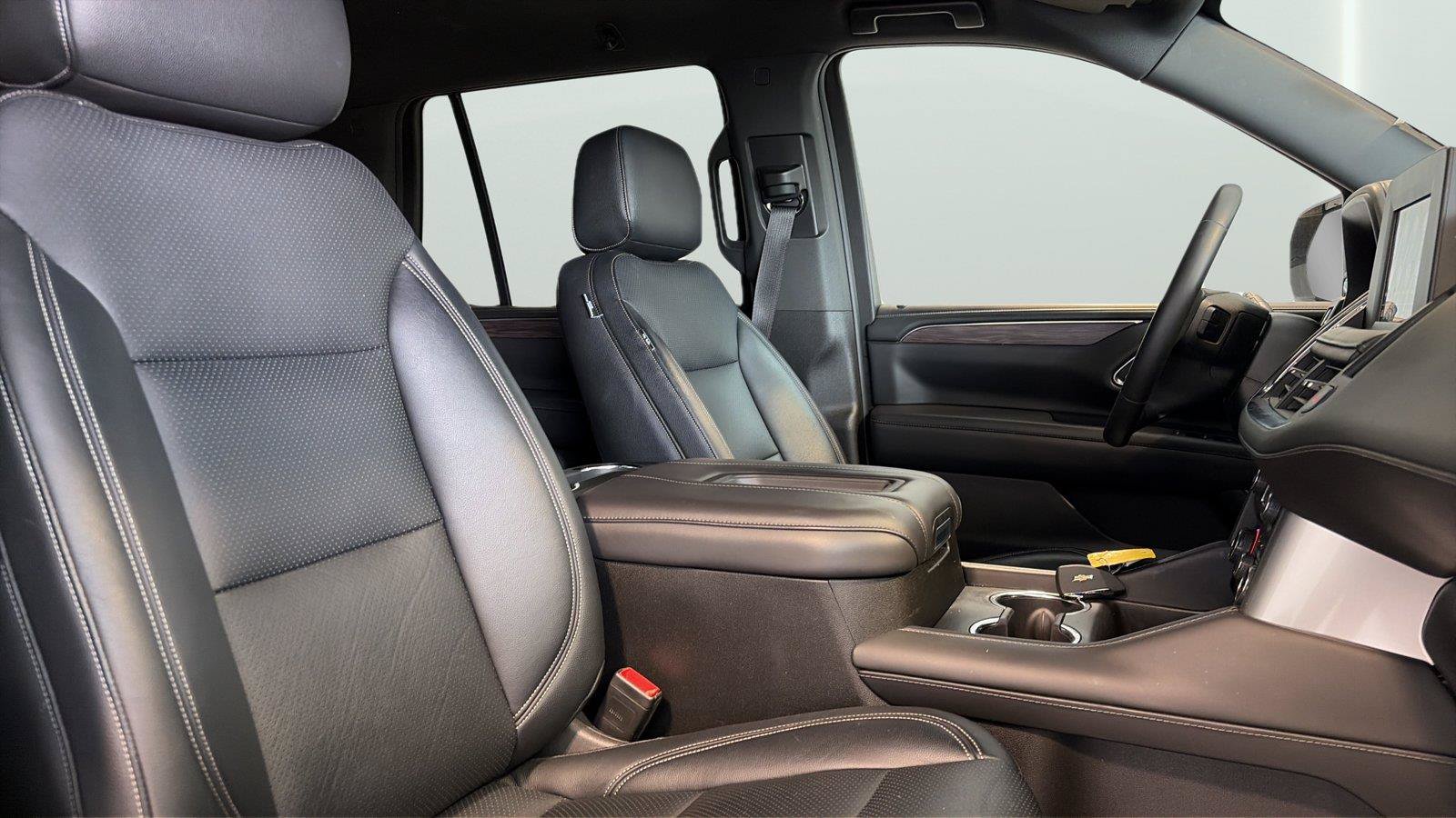 Used 2023 Chevrolet Tahoe LS AWD/4WD image 14