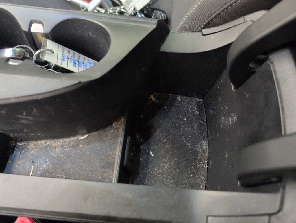 Used 2018 Chevrolet Camaro LT image 45