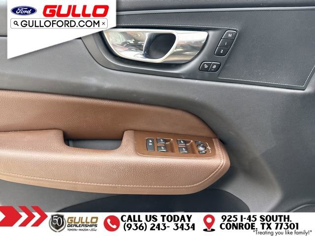 Used 2021 Volvo XC60 T5 Momentum w/ Advanced Package FWD image 18