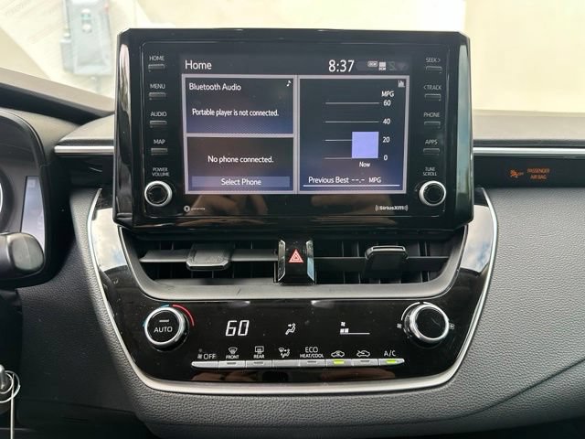 Used 2022 Toyota Corolla LE FWD image 17