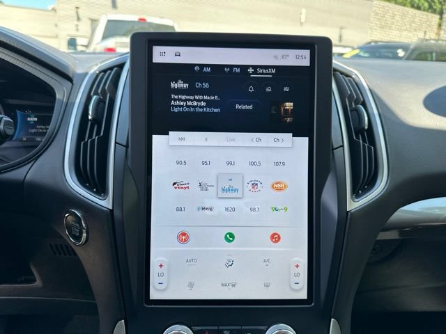 Certified 2024 Ford Edge SE w/ Black Appearance Package AWD/4WD image 23