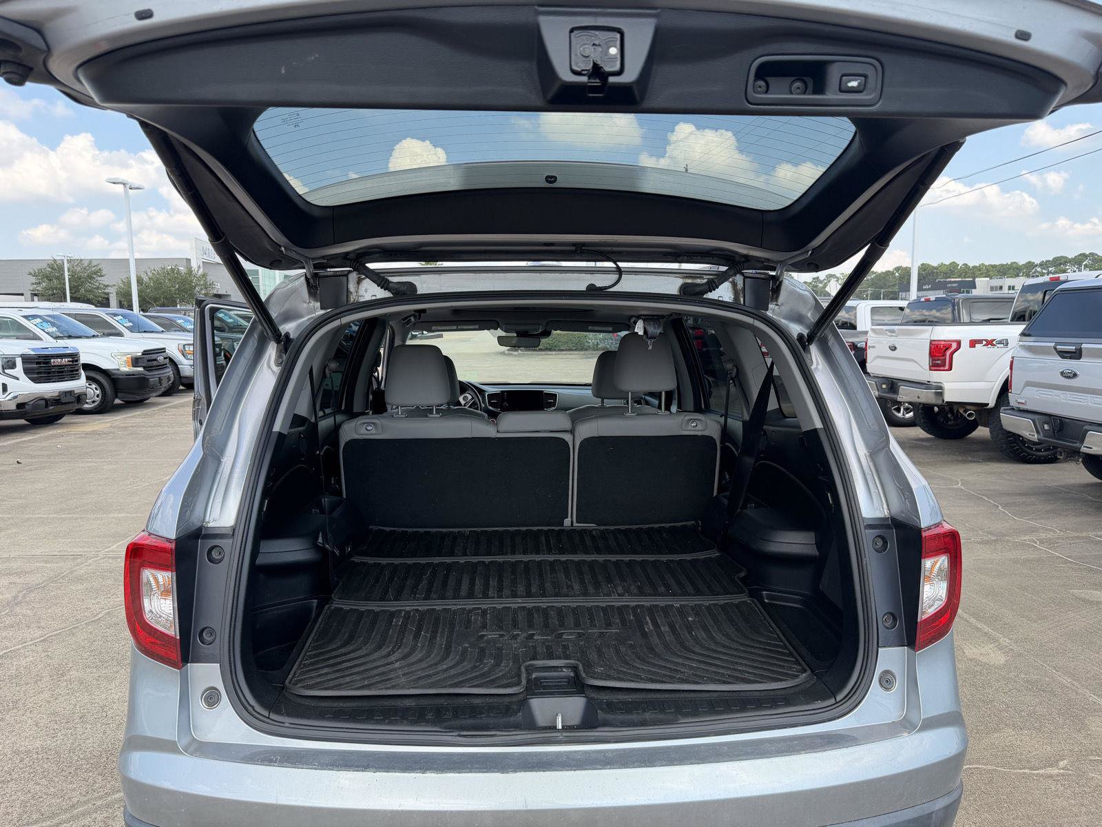 Used 2022 Honda Pilot Special Edition image 12