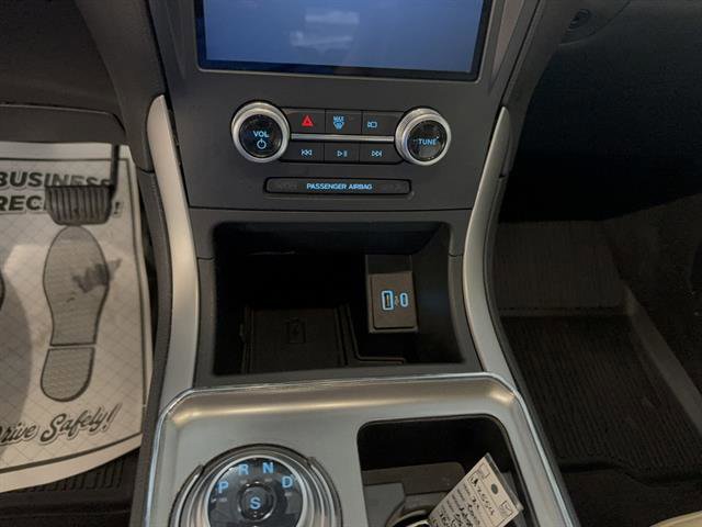 Certified 2022 Ford Edge SEL w/ Convenience Package AWD/4WD image 14