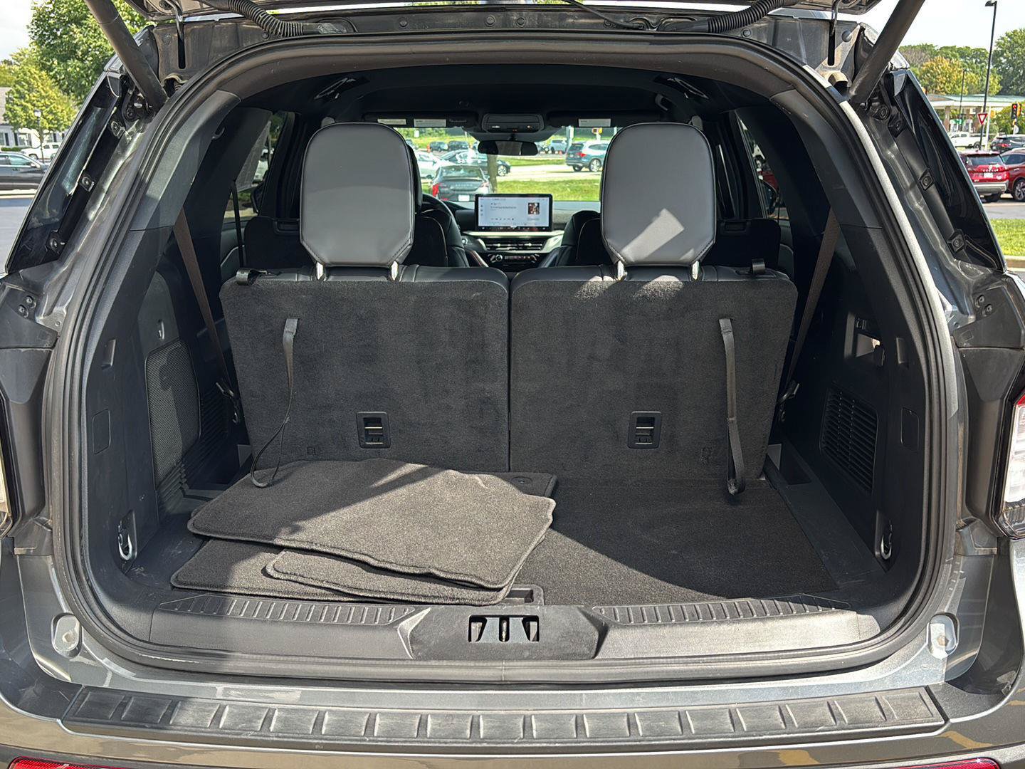 Certified 2026 Ford Explorer ST-Line AWD/4WD image 27