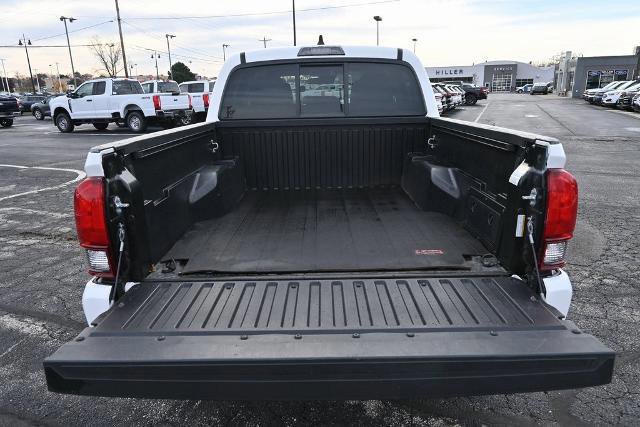 Used 2022 Toyota Tacoma SR image 12
