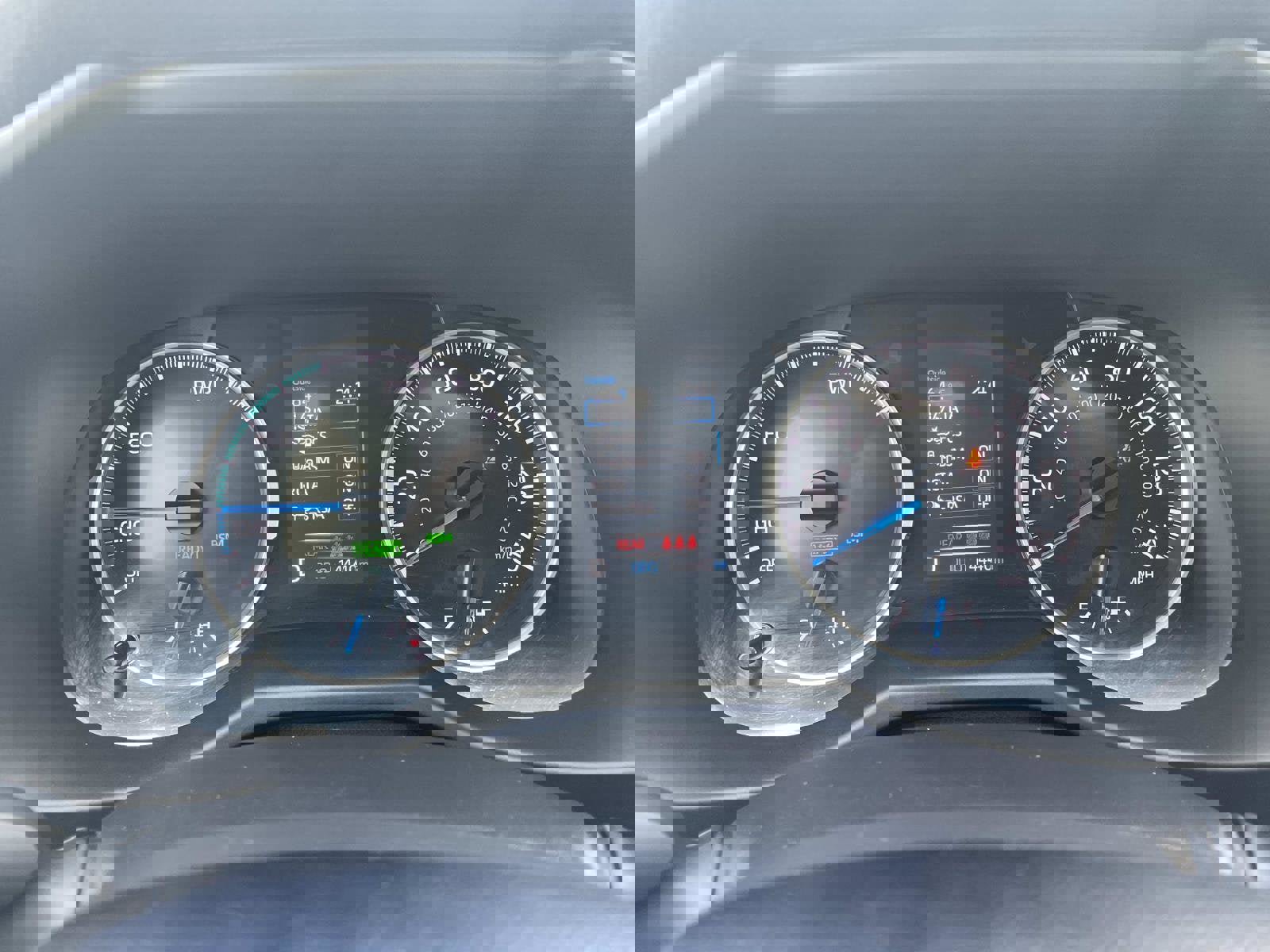 Used 2022 Toyota RAV4 XLE Premium image 23